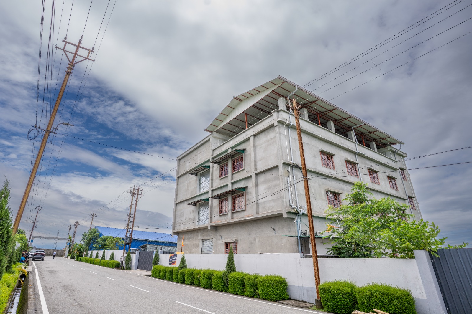 Factory team and audits at Universal Garments